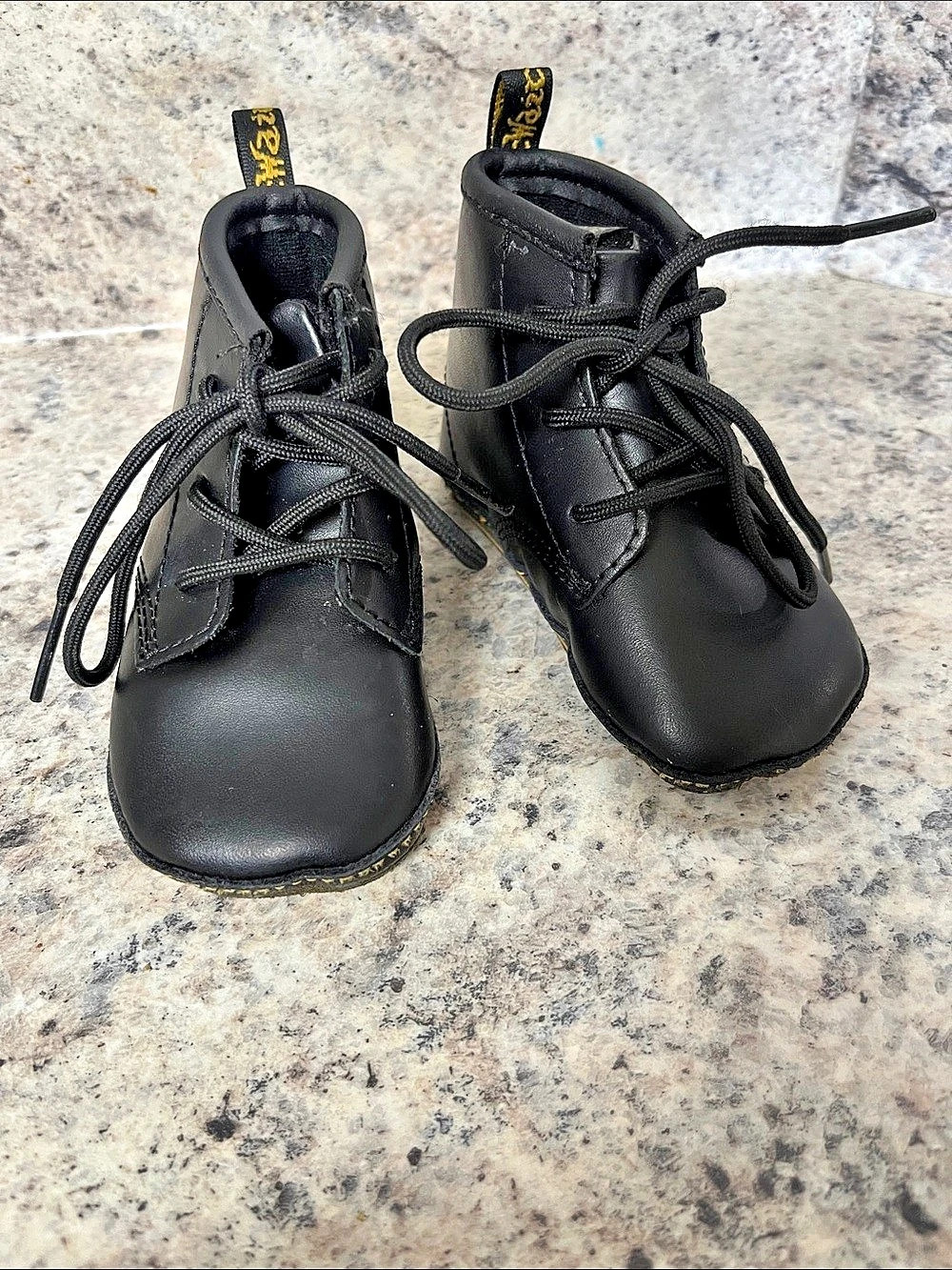 Dr. Martens Auburn Black Lace-Up Boots Girls US 4